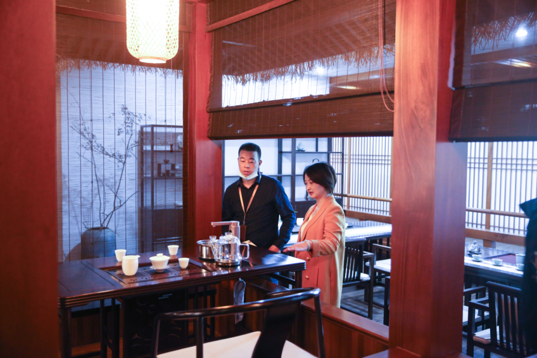熱烈歡迎中國(guó)評(píng)茶師 · 茶藝師同學(xué)聯(lián)誼會(huì)的老師們到訪漢唐臺(tái)州總部插圖12